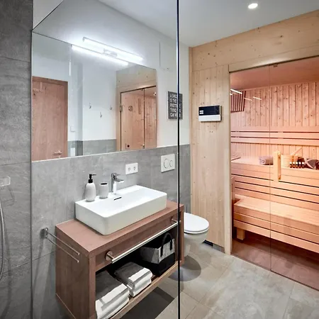 Chalet In Alps Near Ski Lift & Slope, Cleaning Included Шале