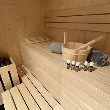 Шале Chalet In Alps Near Ski Lift & Slope, Cleaning Included *